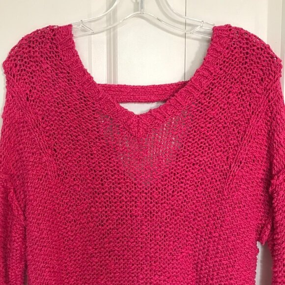 Hollister magenta/ fuchsia pink chunky knit sweater with cutout back, size XS - Picture 2 of 7